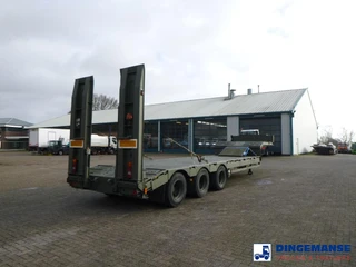 Broshuis 3-axle semi-lowbed trailer E-2130 / 73 t + ramps 2006 imagen 3 miniatura