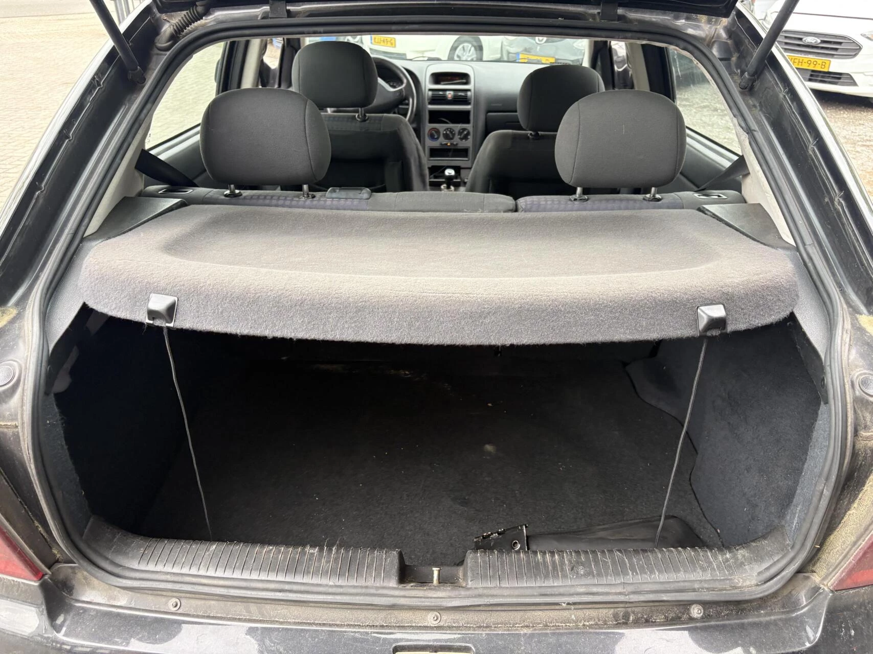 Opel Astra 2004 - 1.6-16V Njoy AIRCO 06-2027 obrázek 7