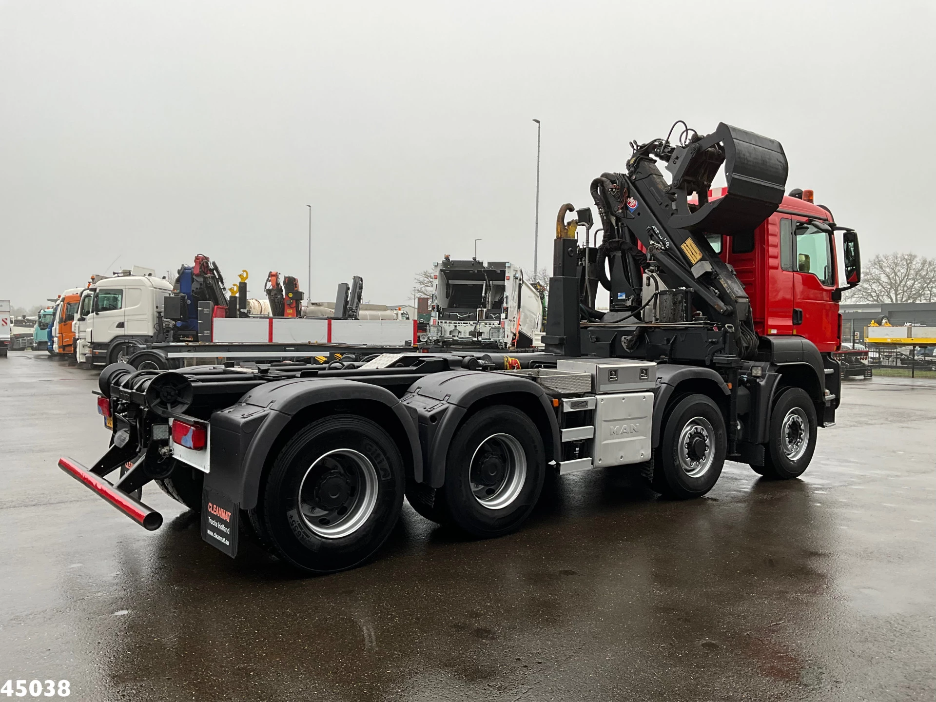 MAN TGS 2014 - 35.400 8x6 Euro 6 HMF 16 Tonmeter Z-kraan obrázek 4