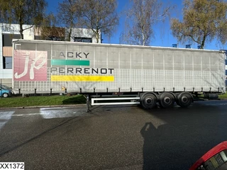 Fruehauf N/A 2019 - Tautliner Lift shaft bild 8