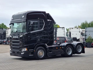 Scania R 2026 - R590 V8 NGS Highline 6x2 - New - Full spec - 2.95 WB - Retarder - Full air - Leather - NEW! afbeelding 3 miniatuur