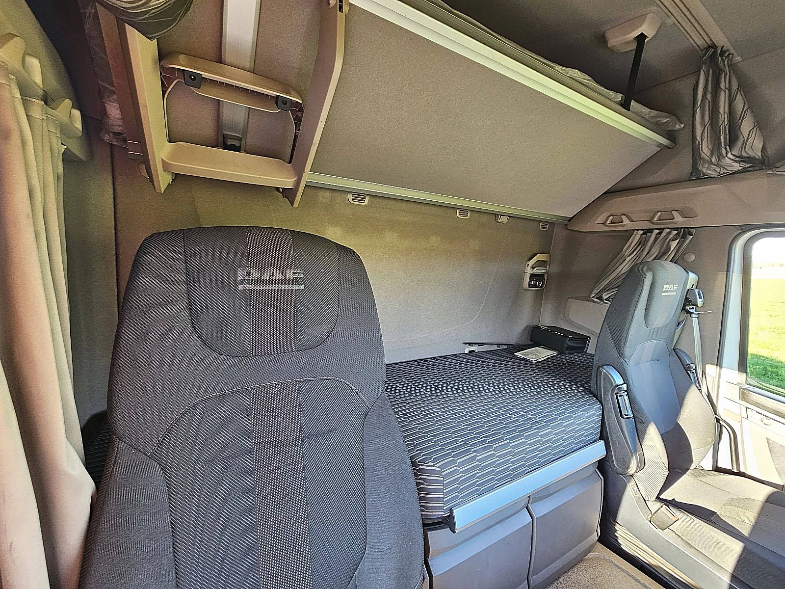 DAF 2022 - XF 530 imagen 13