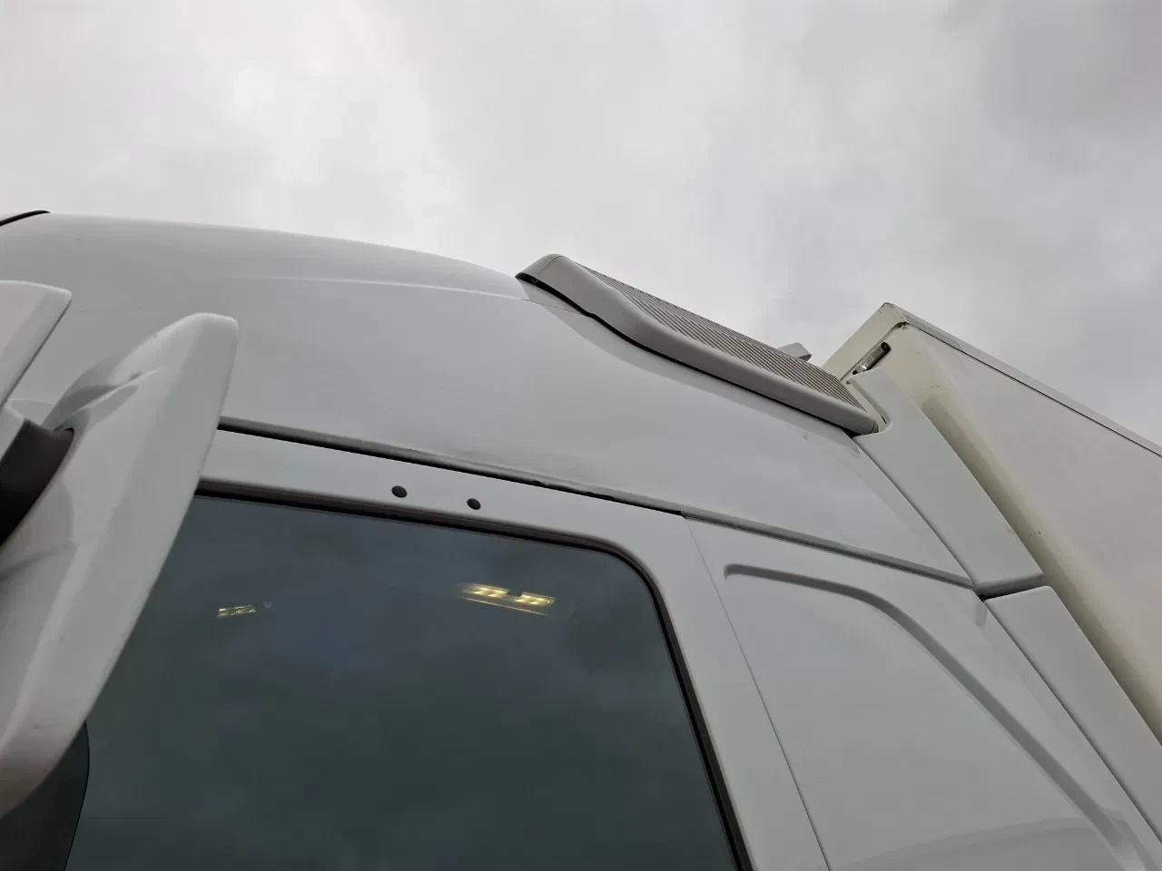 Volvo FH 2021 - FH4-500 / RETARDER / XL / CHEREAU / VEB+ / I-PARKCOOL / ACC / LWDS / 2XTHERMOKING UT1200 / 2X ON STOCK / EURO-6 / 2021 immagine 65