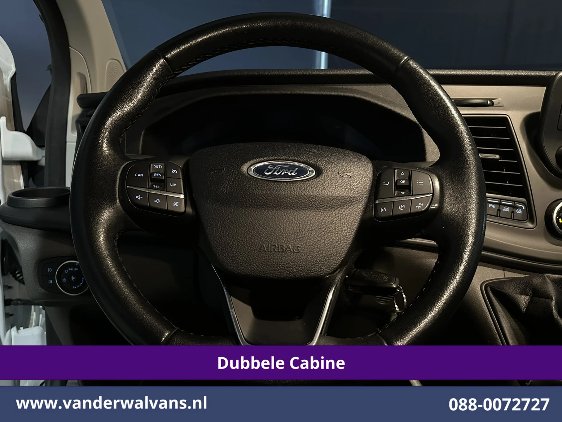Ford Transit Custom 2021 - 2.0 TDCI 130pk L2H1 Dubbele Cabine Inrichting Euro6 Airco | 5-Zits | Imperiaal | LED | Cruisecontrol image 4