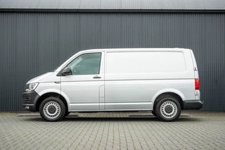 Volkswagen Transporter 2020 - T6 2.0 TDI L1H1 | 150 PK | Automaat | Carplay | Cruise | PDC | Trekhaak bild 5