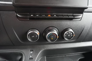 Renault Master 2023 - T35 2.3 dCi 165PK L3 Energy Meubelbak + laadklep obrazek 18