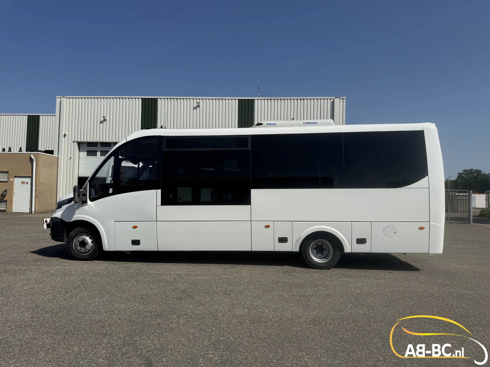 Iveco Rosero First 24 Seats EURO 6 2015 afbeelding 13