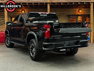 Chevrolet Silverado 2024 - ZR2 obrazek 8