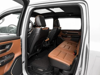 Dodge Ram Pick-Up 2022 - DODGE 5,7 V8 Hemi Longhorn - Night edition | LPG | Ramboxen | Virtuele binnen spiegel | XD velgenset 22INCH | Wide boddy | bild 17