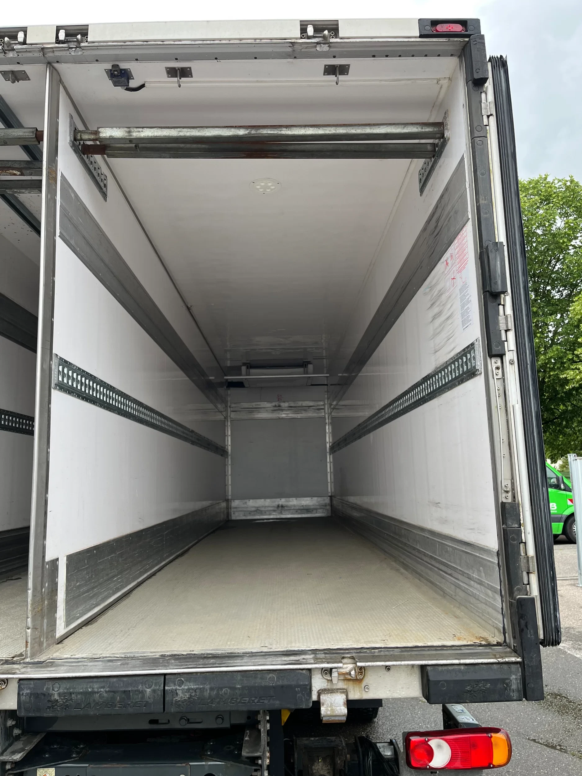 Iveco Eurocargo 2019 - 140 E-250 Multitemp.-Tiefkühlkoffer, Mitsubishi-Kühlmaschine, LBW obrázek 9
