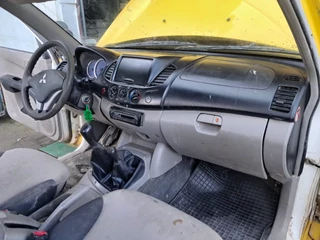 Mitsubishi L200 2006 - , 4x4 , 2.5 Di-D , Club cab image 10