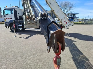 MAN TGS 2014 - 18.360 / FASSI F135 REMOTED CRANE / TIPPER / BIG AXLE / FULL-STEEL / DRUM BRAKES / 211690 KM / AIRCO / FRIDGE / AUTOMATIC / EURO-5 / 2014 obrazek 19