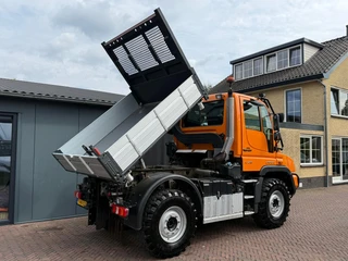 Unimog 2019 - U 218 Kipper 4X4 AGRI Euro 6 PTO NL Kenteken 3 Seats afbeelding 3 miniatuur