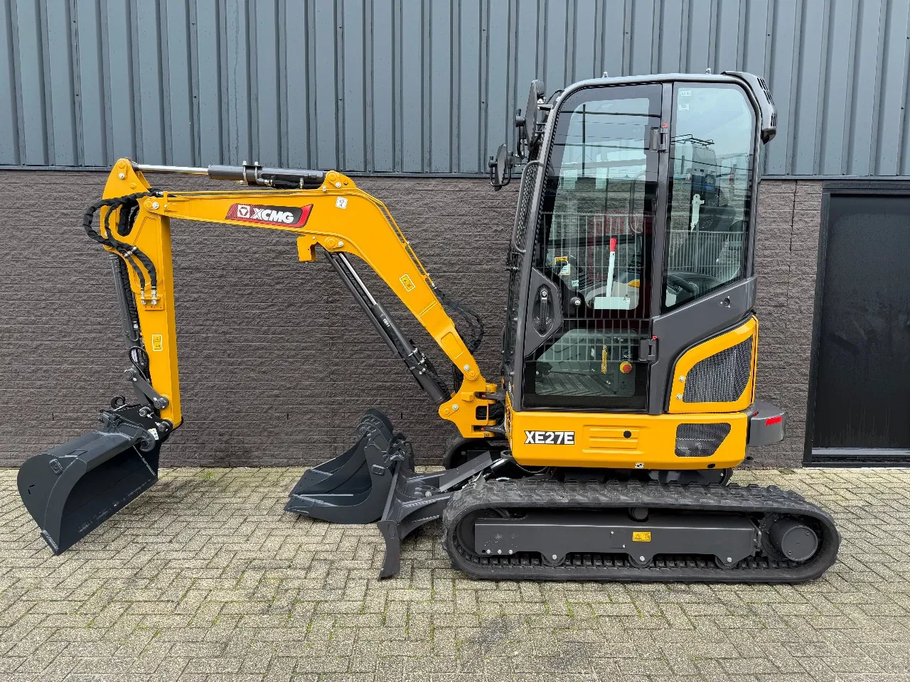 XCMG 2026 - XE27E PRO NIEUW Airco Snelwissel 3 Bakken Extra Functie KUBOTA MOTOR afbeelding 2