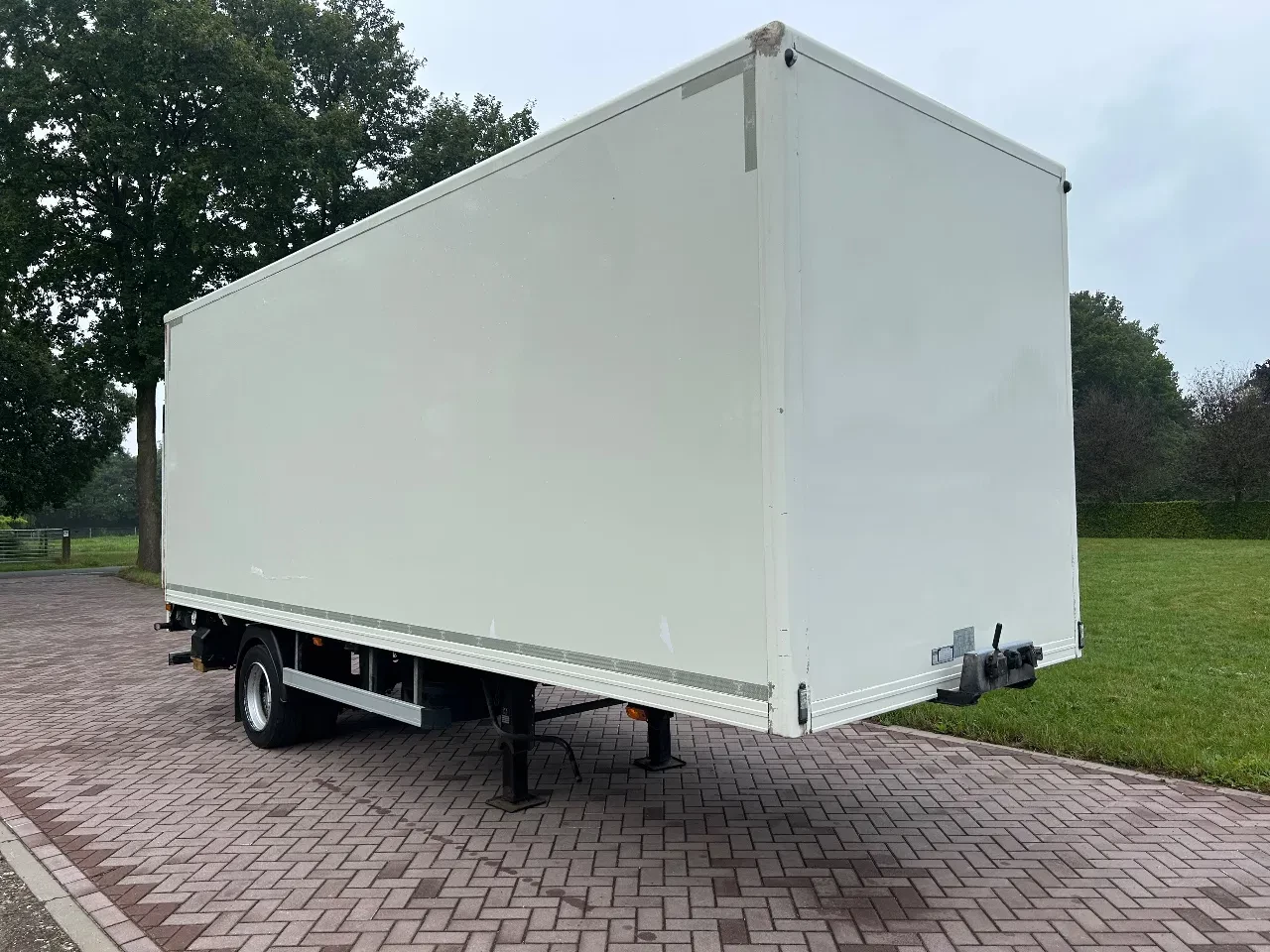 kuiper 2009 - Be oplegger 7 ton met laadklep 1000 kg obrázek 3