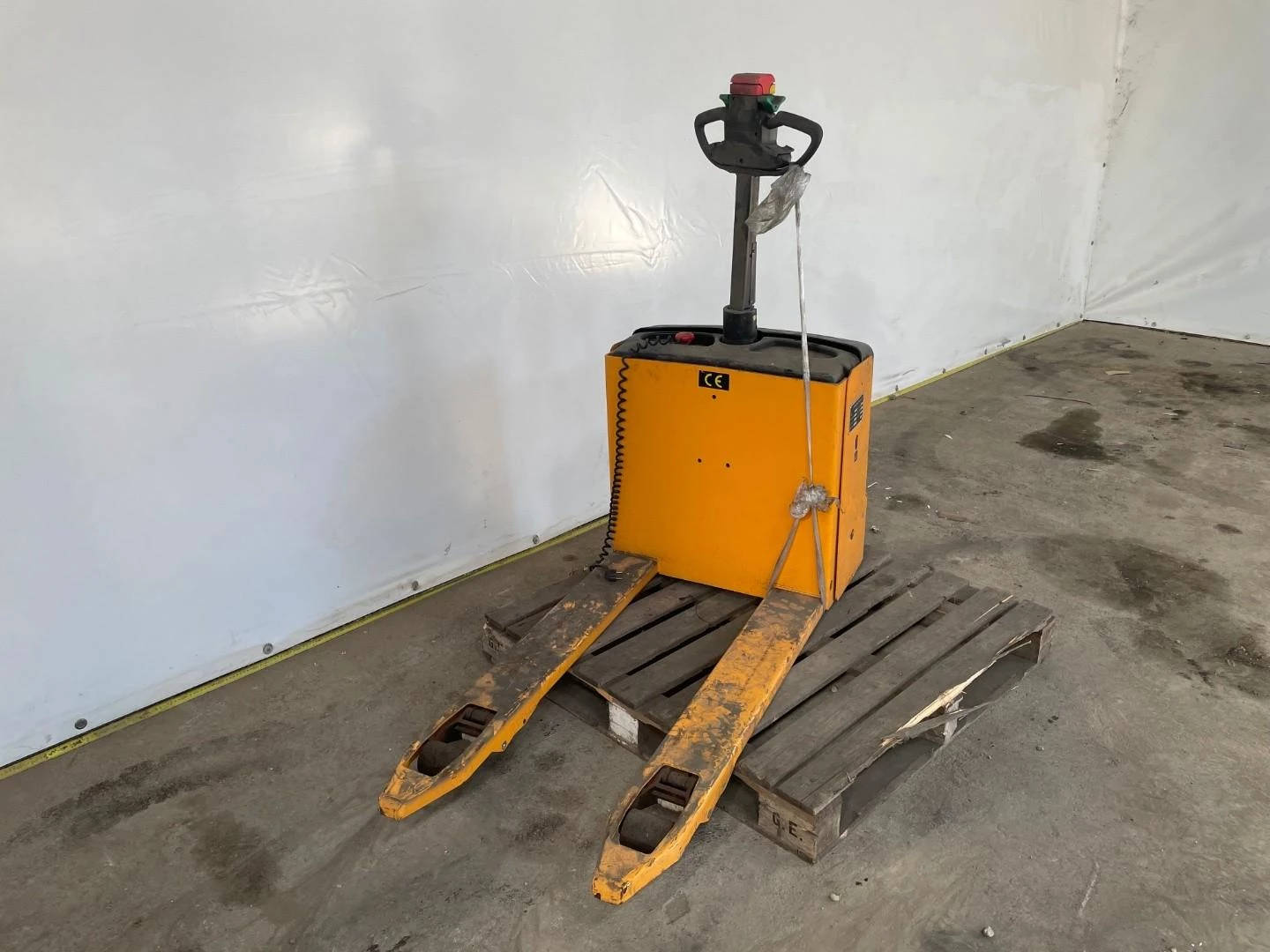Unbranded RA15 1500 Kg 2008 afbeelding 2