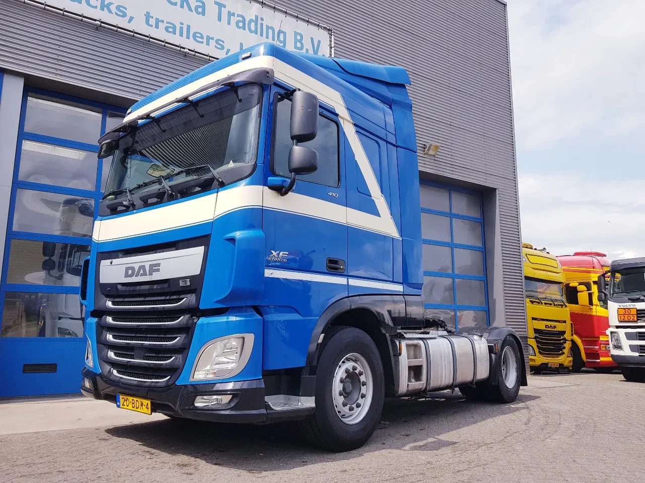 DAF XF 410 2014 - FT trekker Bild 1