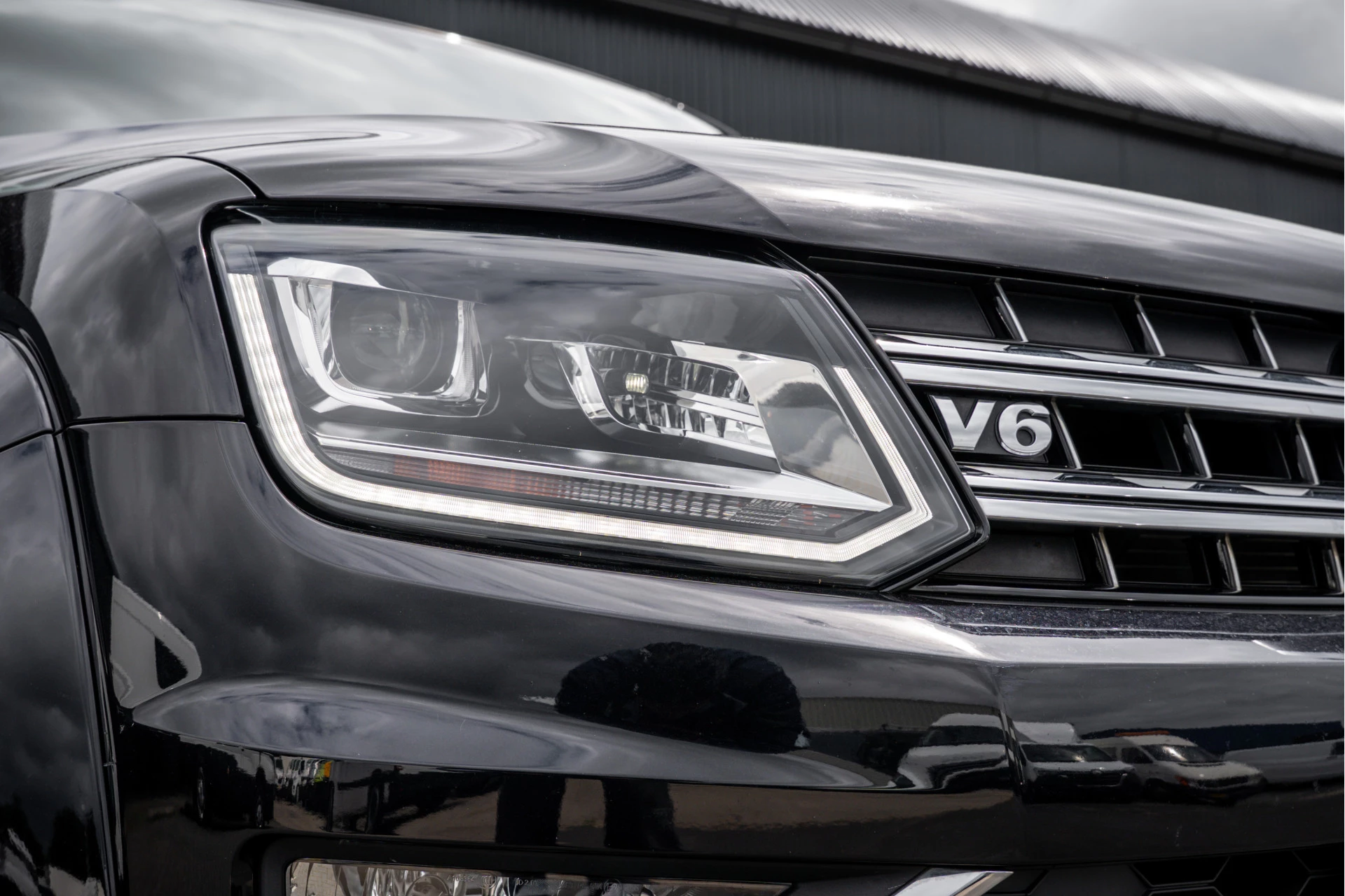 Volkswagen Amarok 2020 - Highline V6 3.0 TDI 4x4 | 258 PK | 1ste Eigenaar | LED | Camera | Carplay | Cruise | Trekhaak | Airco Bild 28