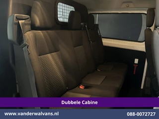 Ford Transit Custom 2022 - 2.0 TDCI 131pk L2H1 Dubbele Cabine Euro6 Airco | 5-Zits | Xenon | Navigatie | Cruisecontrol | LED | 2800kg Trekhaak obrazek 2