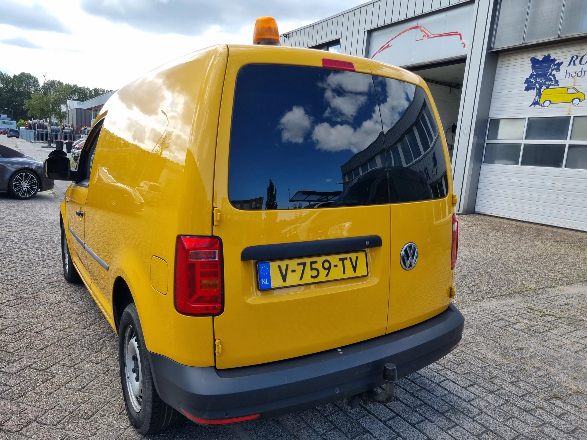 Volkswagen Caddy 2019 - 2.0 TDI L1H1 AIRCO, CRUISE. TREKHAAK,EURO6 afbeelding 4