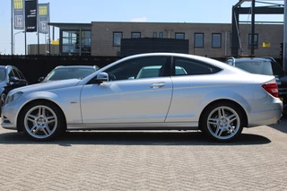 Mercedes-Benz C-Klasse 2011 - Coupé 180 AUT7 Ambition NAVI 18'' <<ZEER NETTE AUTO>> afbeelding 7
