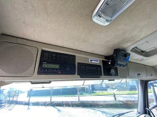 Volvo FM4-420 2015 - / COMPLETE COOL+FREEZE COMBI / CHEREAU / THROUGH-LOADING SYSTEM / 2XPLATFORM DHOLLANDIA / FREEZING LOCK / AUTOMATIC / EURO-6 / 2015 obrazek 36