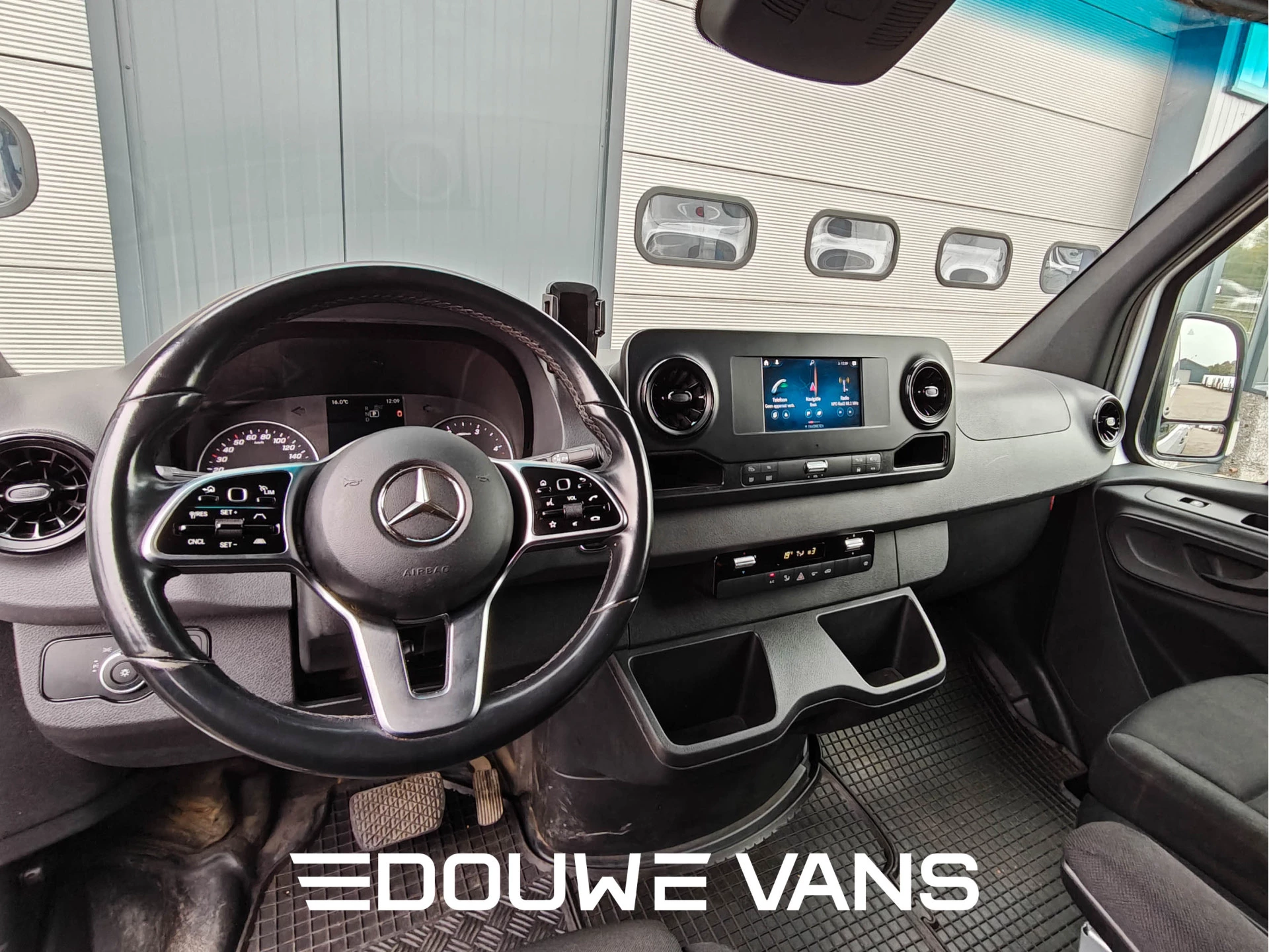 Mercedes-Benz Sprinter 2019 - 314 H1 Automaat Distronic LED MBUX Navi zdjęcie 8