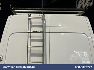 Opel Movano 2018 - 2.3 CDTI L3H2 Euro6 Airco | Imperiaal | 2500kg Trekhaak | Cruisecontrol | Parkeersensoren afbeelding 3 miniatuur