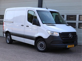 Mercedes-Benz Sprinter 2022 - 211 CDI Euro 6 - L1H1 - MBUX - Camera - Standkachel afbeelding 2 miniatuur