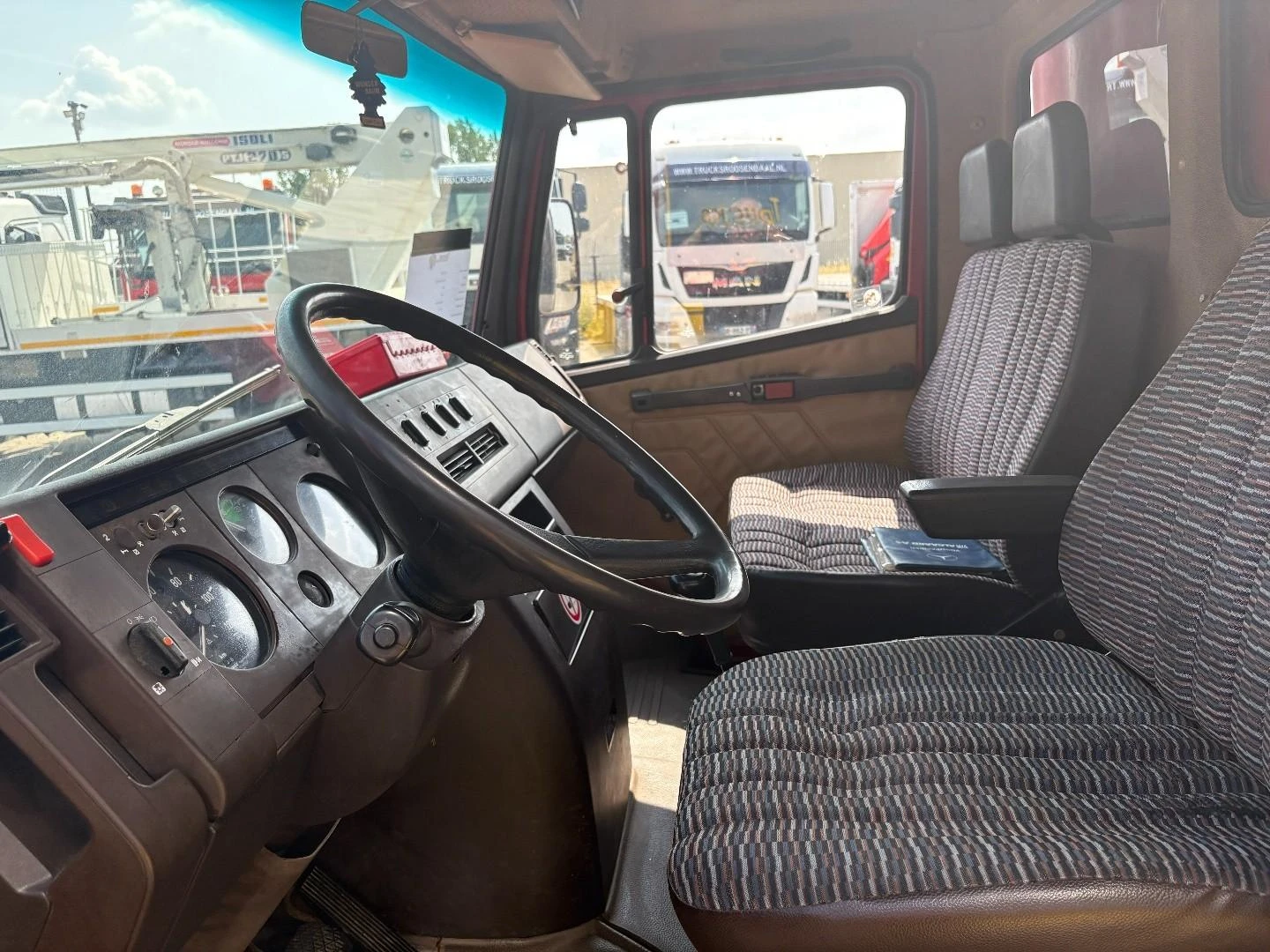 Mercedes-Benz 609 1991 afbeelding 7