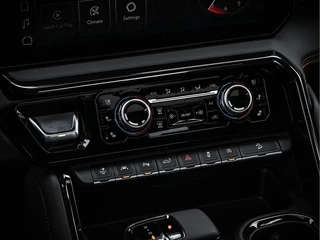 GMC Sierra 2024 - 1500 AT4 obrazek 13