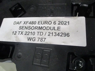 DAF XF 480 - 2134296 SENSORMODULE 12 TX 2210 EURO 6 MODEL 2021 obrázek 3 náhled
