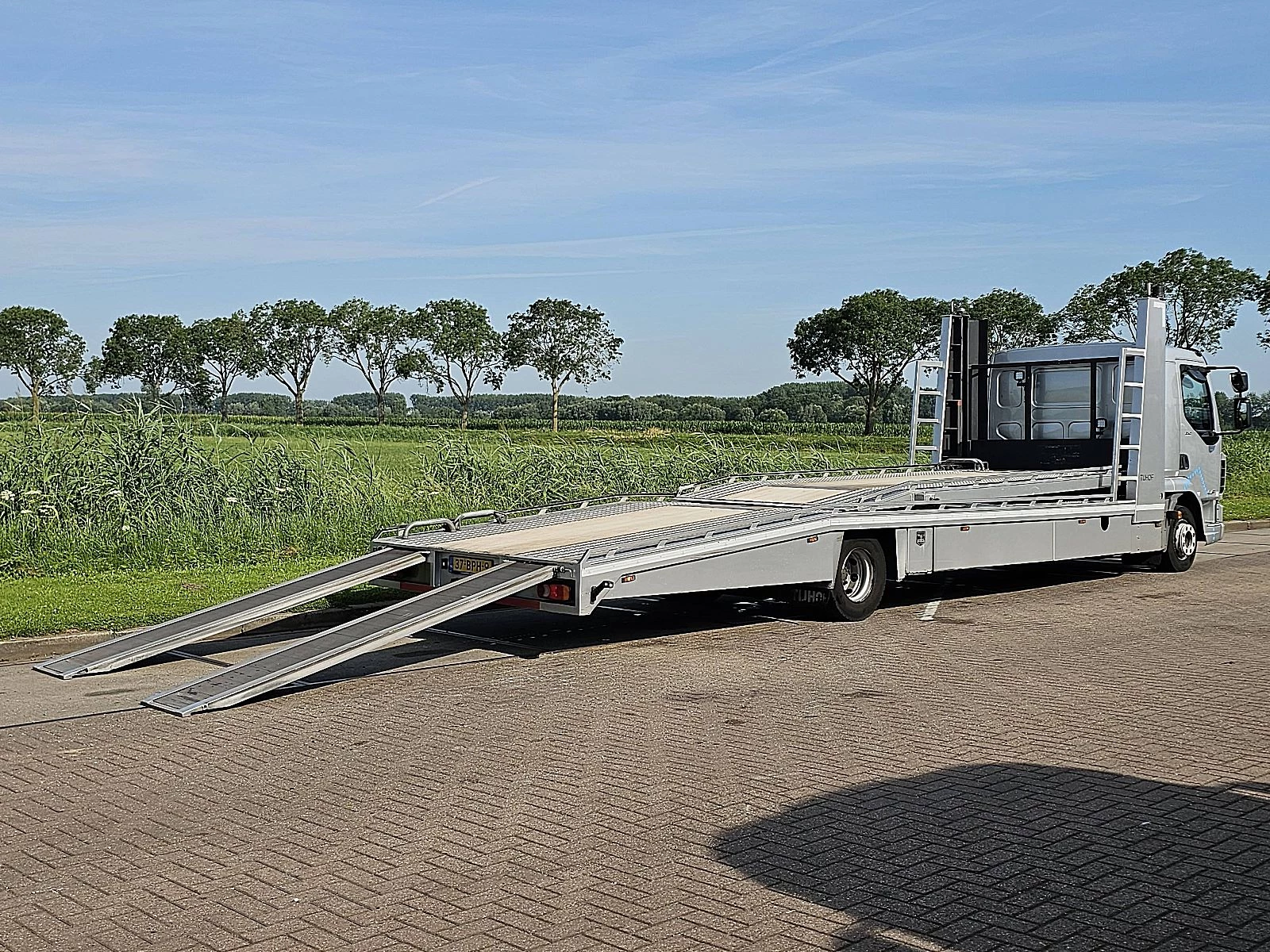 DAF 2020 - LF 210 afbeelding 3