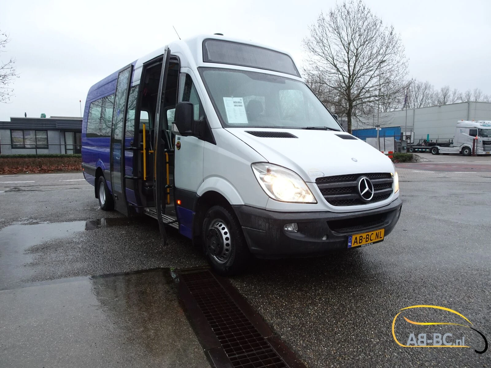 Mercedes-Benz Sprinter 2014 - Mid City - 15 SEATS EURO 5 *New Engine* Bild 3