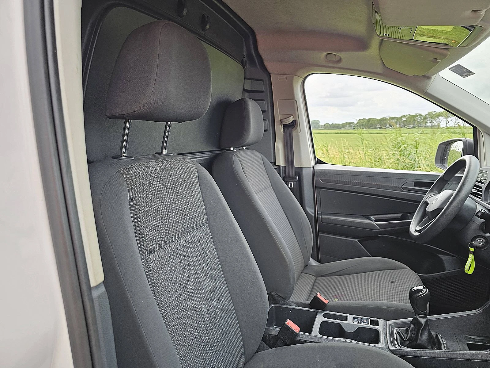 Volkswagen Caddy 2021 - 2.0 изображение 7