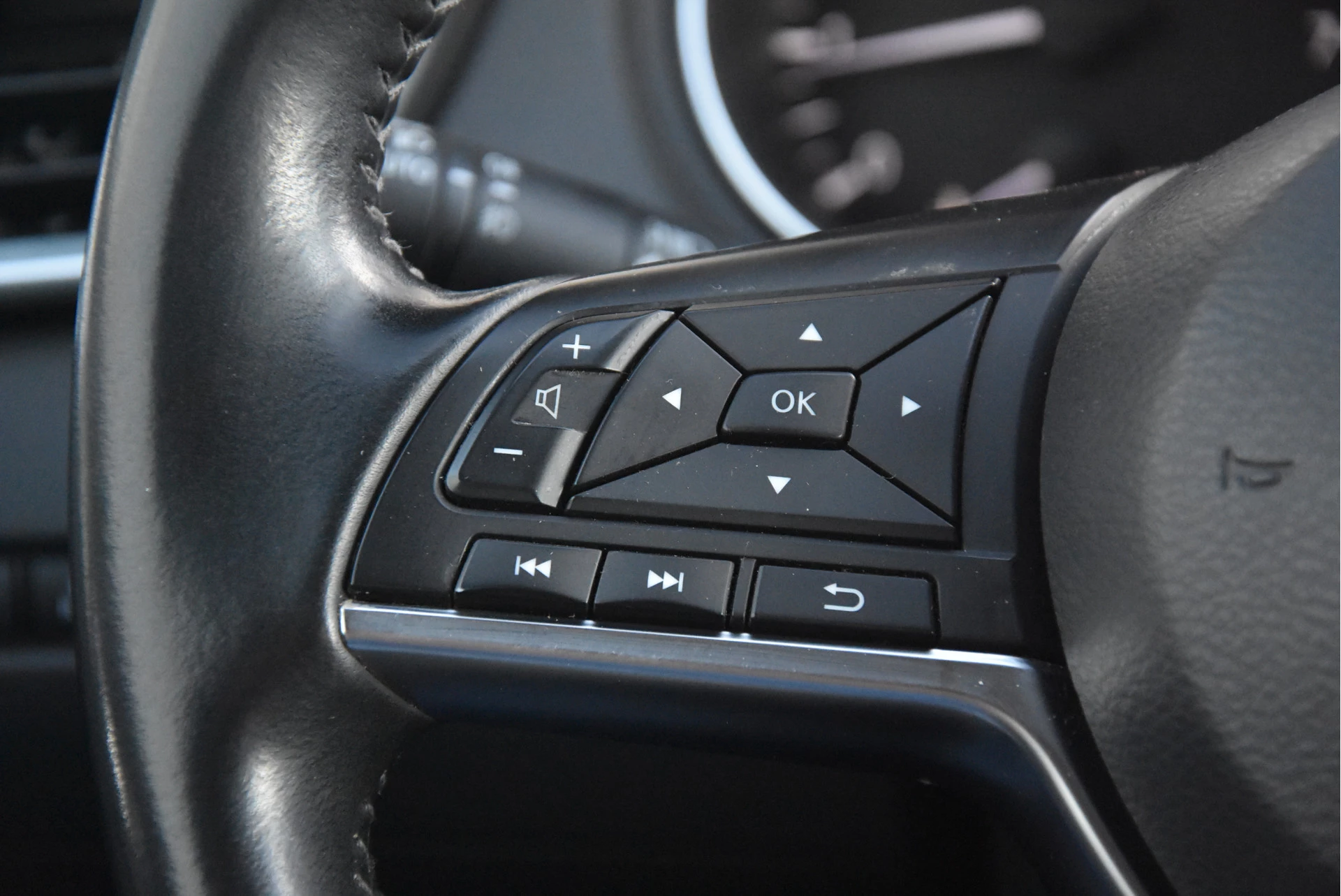 Nissan QASHQAI 2019 - 1.3 DIG-T Tekna imagen 7