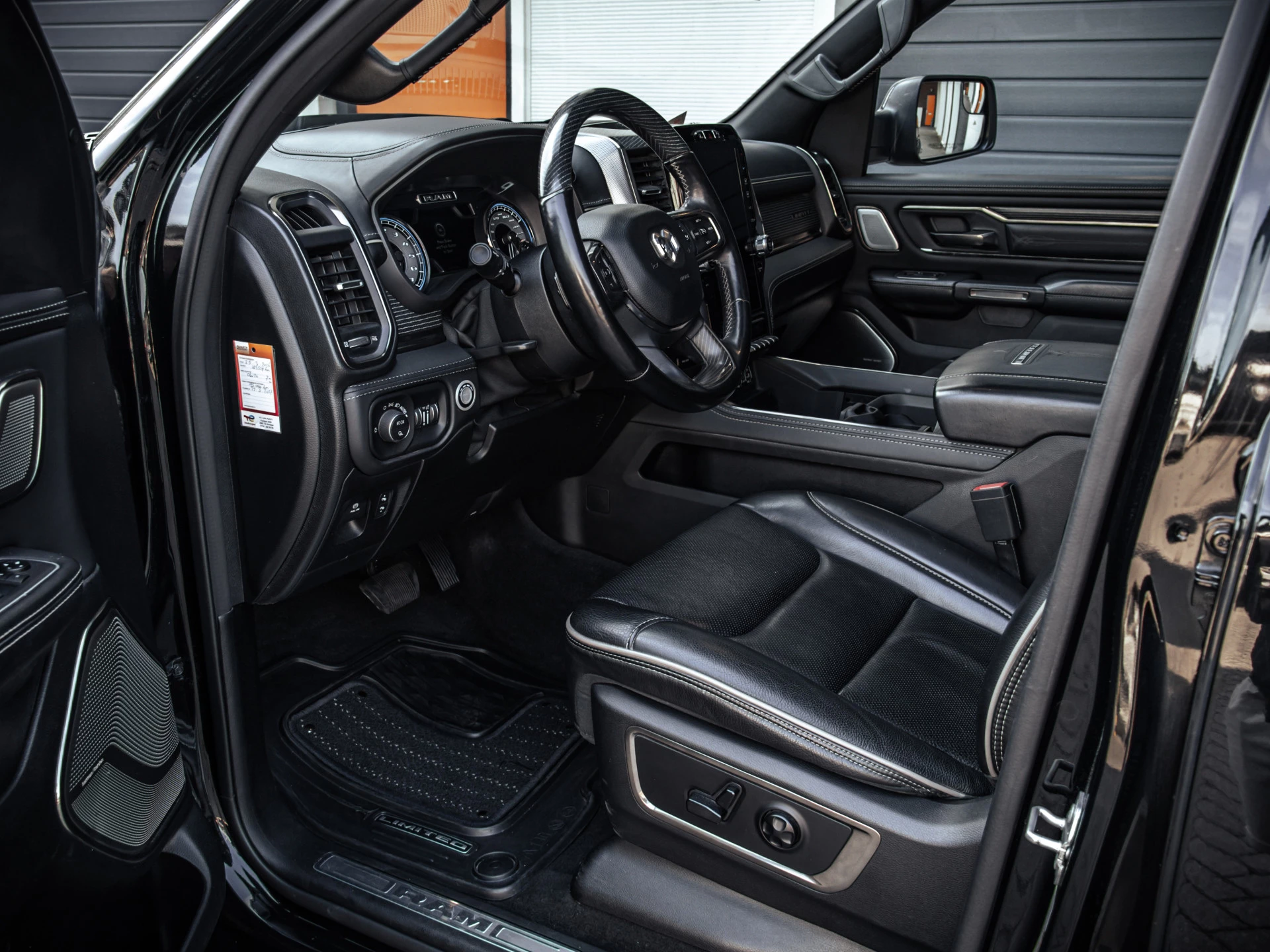 Dodge Ram 1500 2021 - 5.7 V8 4x4 Crew Cab Limited afbeelding 12