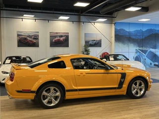 Ford Mustang 2009 - Coupe 4.6i V8 GT Premium 45th Anniversary Edition obrazek 41