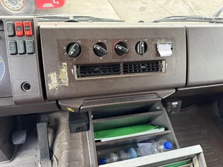 Mercedes-Benz 1117 1990 - N/A image 20