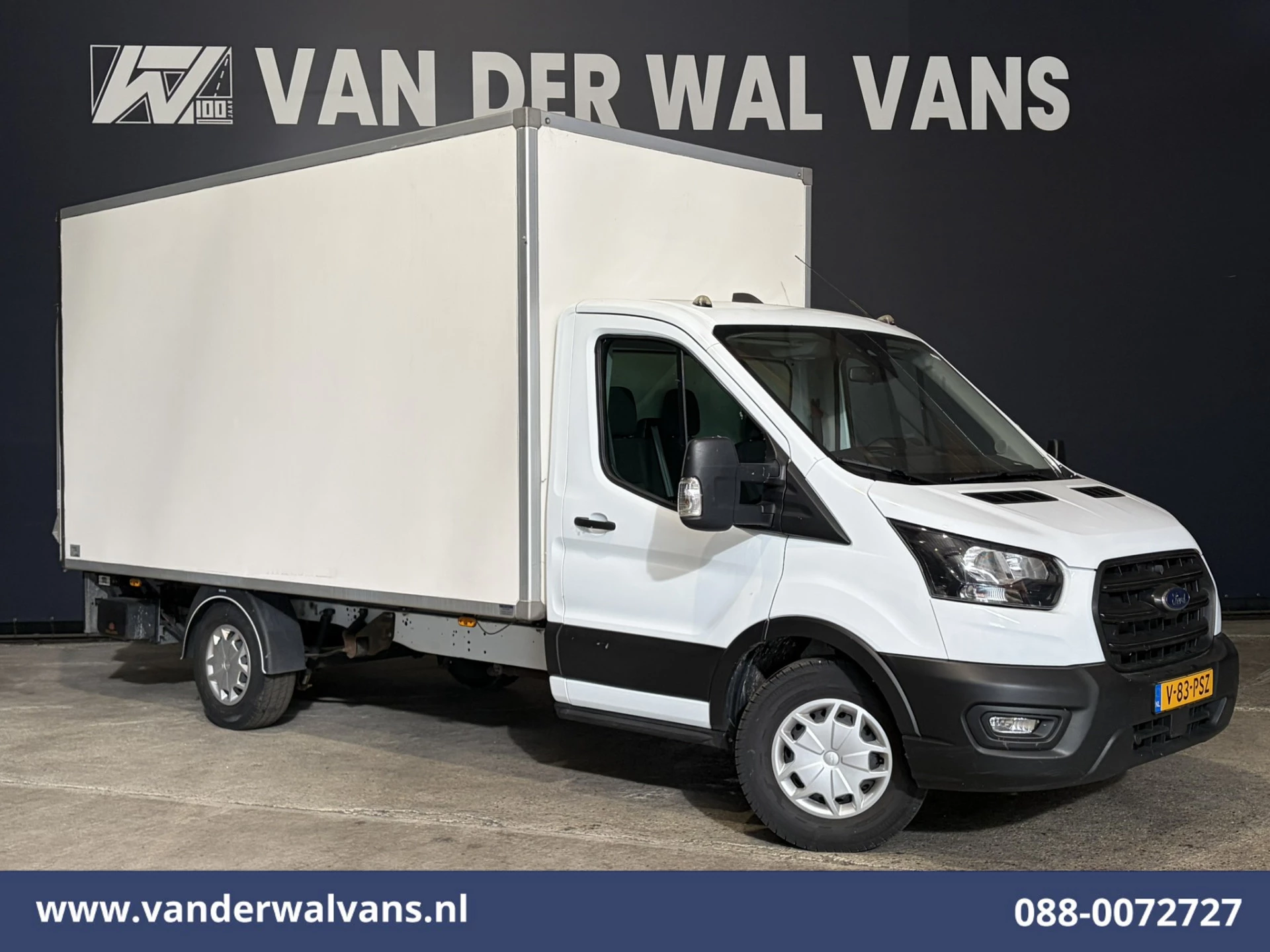 Ford Transit 2022 - 2.0 TDCI 160pk Bakwagen Laadklep Euro6 Airco | 1040kg laadvermogen | Cruisecontrol | Verwarmde voorruit afbeelding 1