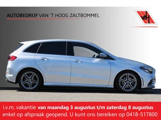 Mercedes-Benz B-Class 2019 - 180 AUT7 AMG LINE SFEER KEY-LESS GO CARPLAY <<43.554KM>> for sale