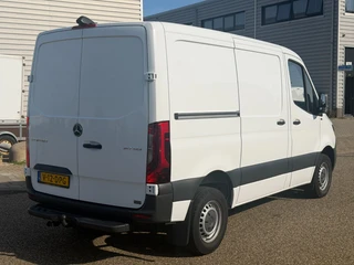 Mercedes-Benz Sprinter 2023 - 317CDI L1H1 Automaat Airco Trekhaak Apple Carplay obrazek 4