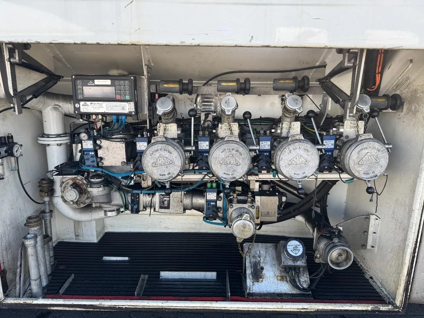 Mercedes-Benz Actros 2018 - 2553 fueltransport,pump,counter,new aproval,4 comp afbeelding 13