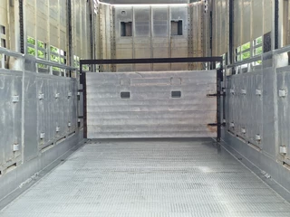 Pezzaioli N/A 2002 - 2 deck livestock - Ventilation - Lifting roof - Lift axle BPW obrazek 24