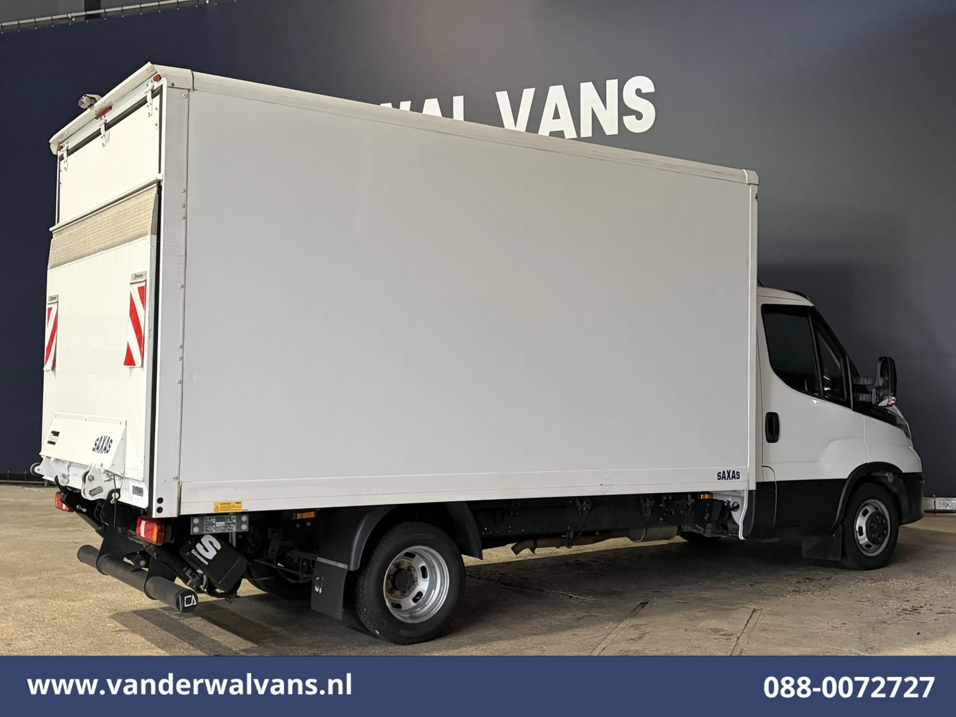 Iveco Daily 2024 - 35C16H 157pk Bakwagen Laadklep Euro6 Airco | Camera | Bijrijdersbank afbeelding 9