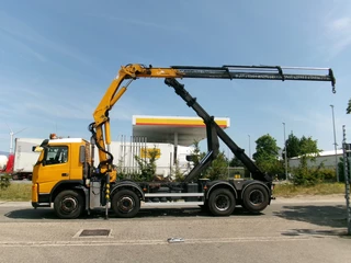 Volvo FM 400 2008 - 8X2 FULL STEEL image 17