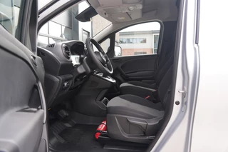 Mercedes-Benz eCitan 2026 - 112 Base L1 45 kWh 122pk - Cruise - Stoelverwarming - Camera - PDC - Auto Clima - Rijklaar obrazek 15