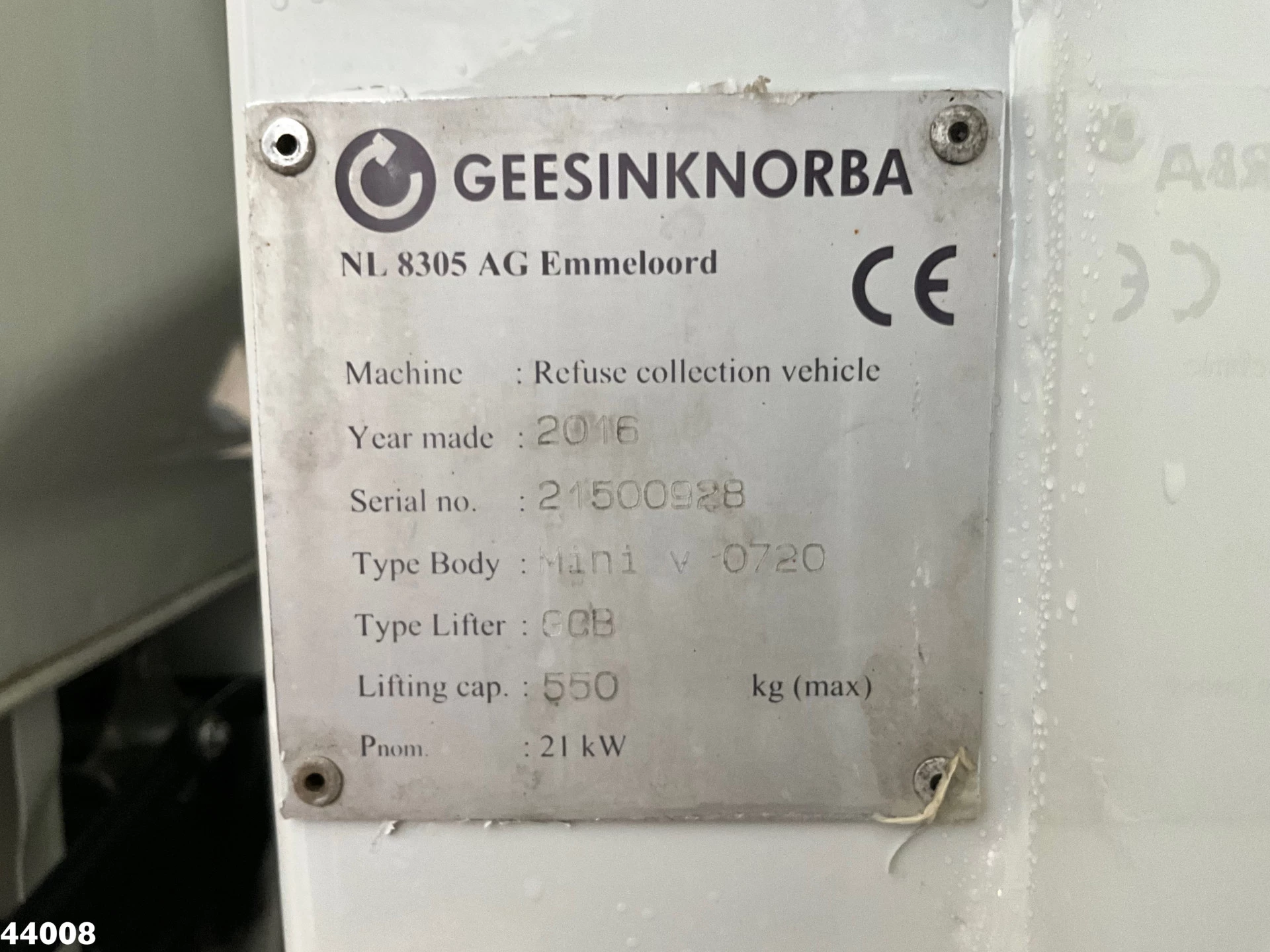 FUSO Canter 2024 - 9C18 Geesink 7m³ obrázek 17