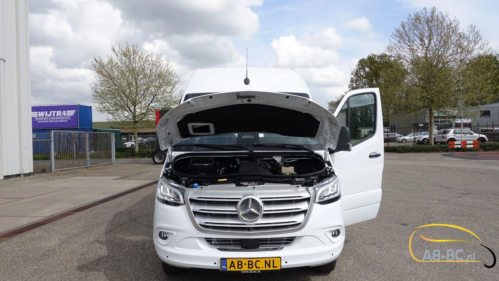 Mercedes-Benz Sprinter 2026 - Aveuro 519 CDI 21 seats EURO 6 obrázek 26