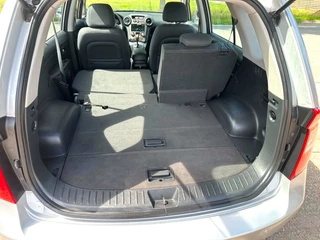 Kia Carens 2007 - 2.0 CVVT X-ecutive Automaat 144 PK Benzine zdjecie 40